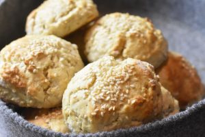 Scones med ris a la mande rester - nem opskrift