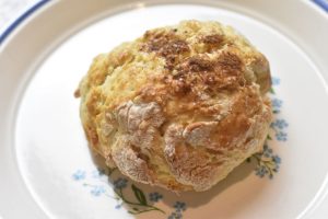 Scones med ris a la mande rester - nem opskrift