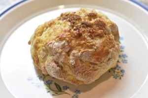 Scones med ris a la mande rester - nem opskrift