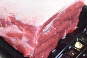 Oksefilet i ovn - saftig med fedtkant