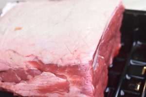 Oksefilet i ovn - saftig med fedtkant