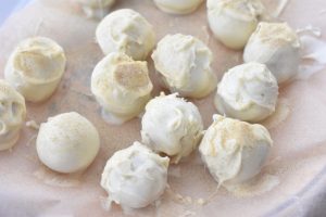 Marcipankonfekt med Baileys - nem opskrift