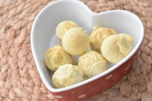 Marcipankonfekt med Baileys - nem opskrift