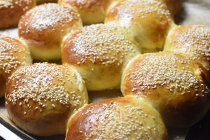 DSC_0435 • nogetiovnen.dk Brioche boller opskrift - luftige burgerboller