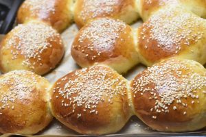 DSC_0436 • nogetiovnen.dk Brioche boller opskrift - luftige burgerboller