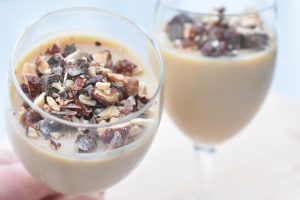 Panna cotta med hvid chokolade og Bailey