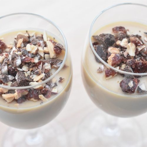 Panna cotta med hvid chokolade og Bailey