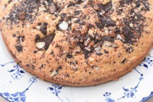 Peanutbutterkage med chokolade og salt