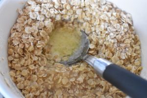 Müslibar med mandler - sprøde havresnitter