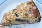 Kirsebærkage med crumble - nem bærtærte