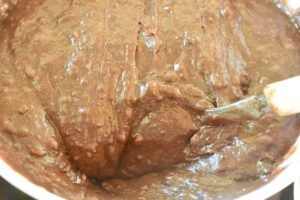 Kladdkaka - svampet svensk chokoladekage