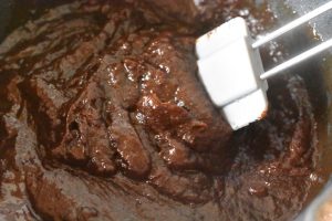 Sveskemos til kager og trifli - nem opskrift