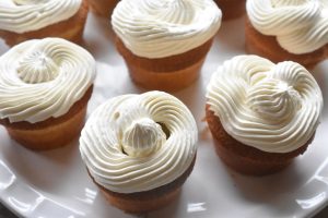 DSC_1343 • nogetiovnen.dk Semlor muffins - lækre cupcakes til fastelavn