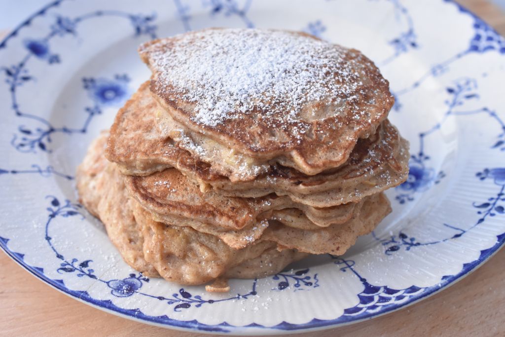 DSC_1385 • nogetiovnen.dk Æblepandekager opskrift - pandekager med æble