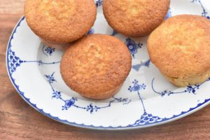 Nemme muffins med vanilje og kardemomme