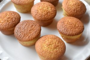 Nemme muffins med vanilje og kardemomme