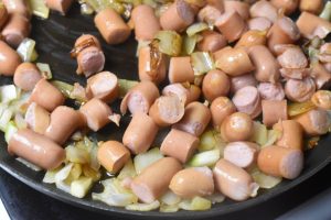 Pølse stroganoff - opskrift på nem pølseret