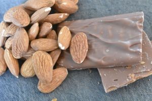 Mandler og Daim chokolade