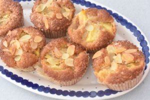 DSC_2395 • nogetiovnen.dk Pæremuffins - opskrift på muffins med pærer