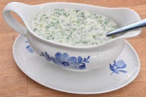 Persillesovs - nem opskrift på klassisk persillesauce
