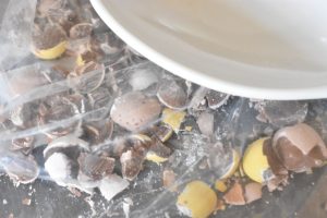 Påske cookies med påskeæg - nem opskrift