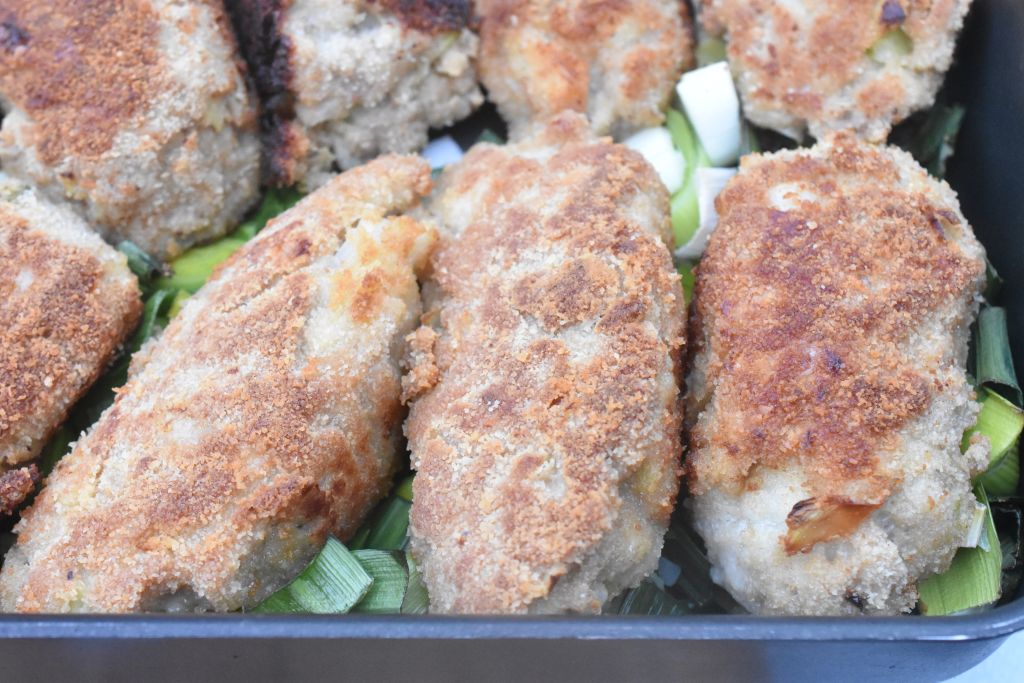 Farserede porrer - opskrift på indbagte porrer