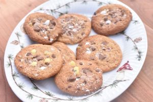 Påske cookies med påskeæg - nem opskrift