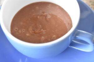 Kage i kop med Nutella - nem opskrift