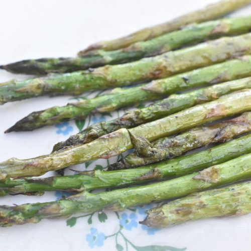 Grillede asparges på pande eller grill