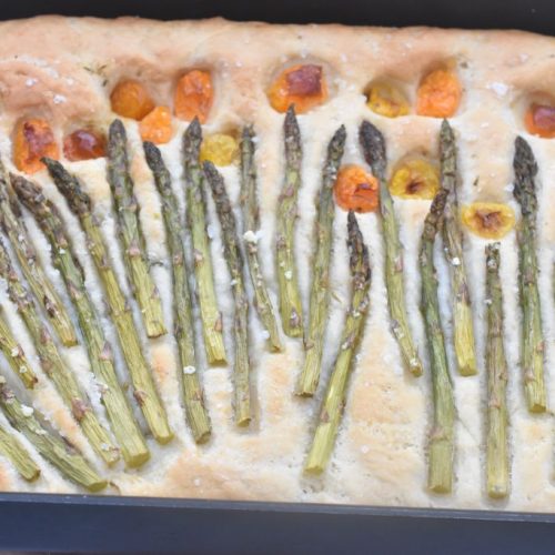 Foccacia med asparges - nemt madbrød