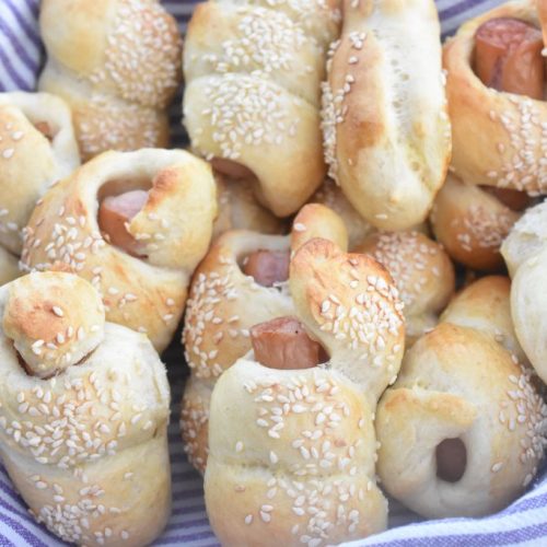 Pølsehorn - nemme, bløde & luftige - opskrift