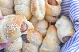 DSC_2308 • nogetiovnen.dk Luftige pølsehorn - nemme &, bløde - opskrift