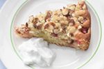 Rabarberkage med crumble - nem opskrift
