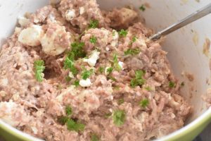 Græske frikadeller med feta - nem opskrift