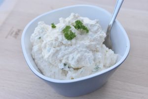 DSC_2403 • nogetiovnen.dk Fetacreme med persille og citron - feta dip