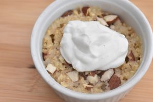 Rabarbercrumble i kop - nem rabarber kage