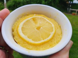 20220607_182855 • nogetiovnen.dk Kage i kop med citron - citronkage i mikroovn