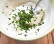 Flødeost dip med purløg - nem dressing