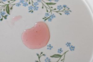 Rabarbersirup opskrift - sirup med rabarber 