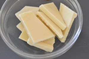 Jordbær med hvid chokolade - nem dessert