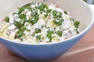 DSC_2975 • nogetiovnenstaging.com Wienersalat - kold kartoffelsalat med pølser