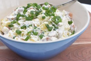 DSC_2980 • nogetiovnenstaging.com Wienersalat - kold kartoffelsalat med pølser