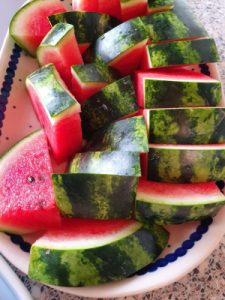 Sommer vejfest i sommerhuset med mad udefra