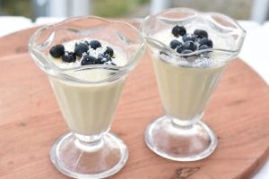 Hyldeblomst panna cotta - nem dessert opskrift