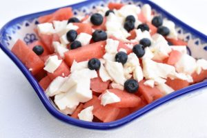 Salat med vandmelon - melonsalat med mozzarella og blåbær 