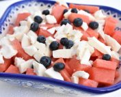 Melonsalat med mozzarella og blåbær - nem