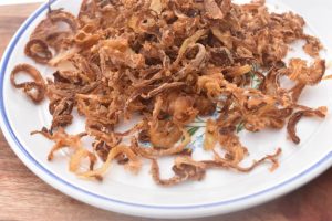 Hjemmelavede ristede løg - nem opskrift