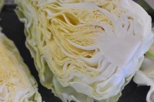 Stegt spidskål med smør - nemt lækkert tilbehørStegt spidskål med smør - nemt lækkert tilbehør