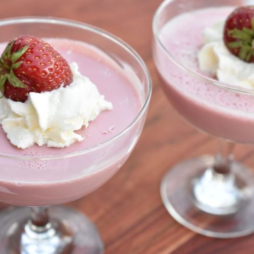 Jordbær panna cotta - nem fløde dessert