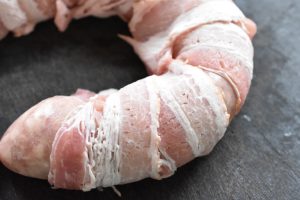 Medister med bacon i ovn ell. airfryer